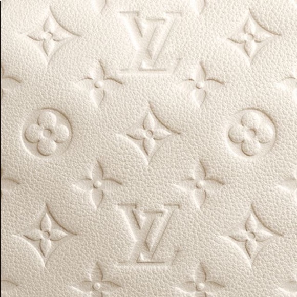 Meet your Posher, Jimena - Picture 1 of 1